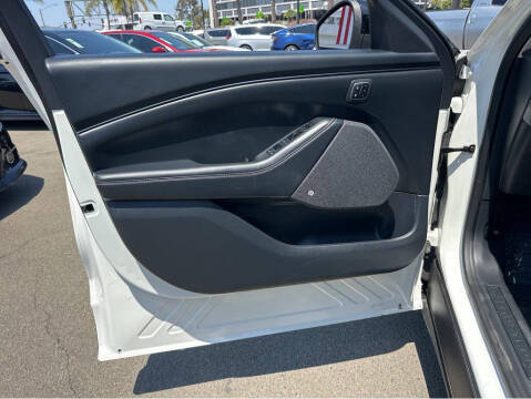 2024 Ford Mustang Mach-E Premium