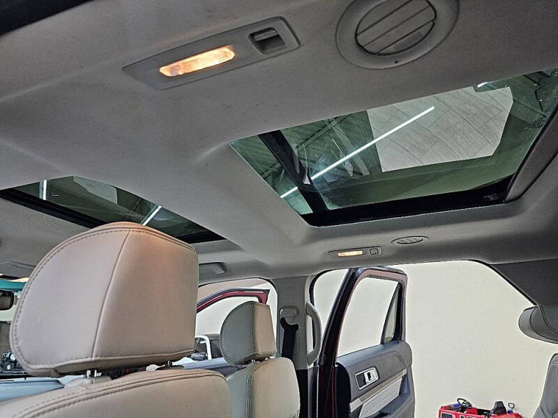 2016 Ford Explorer Platinum