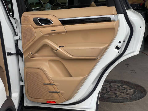 2014 Porsche Cayenne