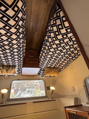 1987 Airstream Sovereign 29 Ft Bumper Pull