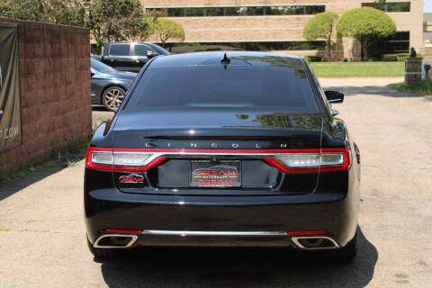 2018 Lincoln Continental Select