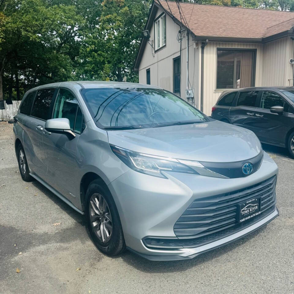 2021 Toyota Sienna for sale at Toms River Auto Sales in Lakewood, NJ