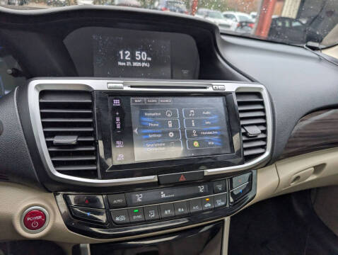 2017 Honda Accord Hybrid Touring