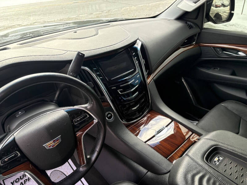 2015 Cadillac Escalade Premium