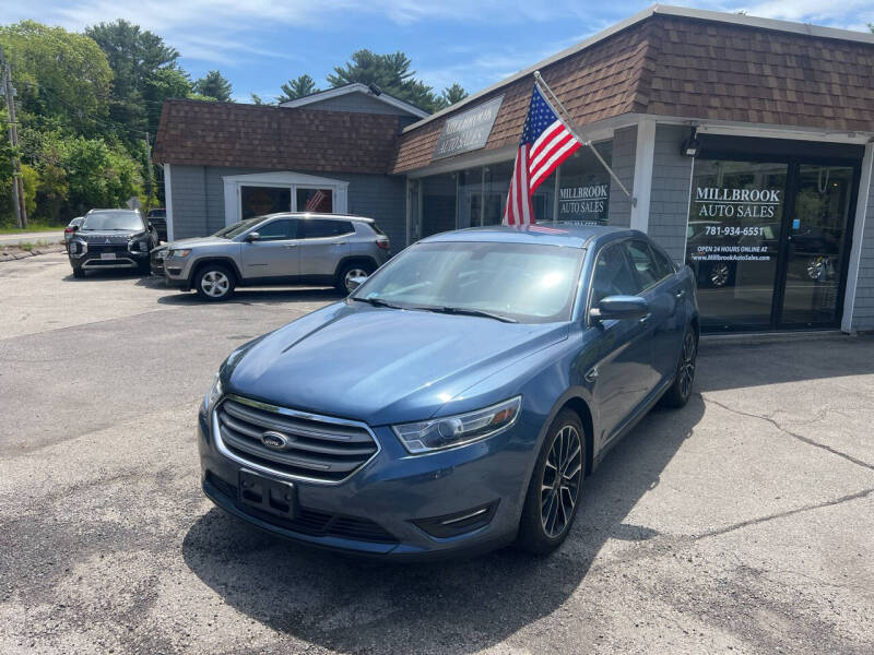 2018 Ford Taurus SEL