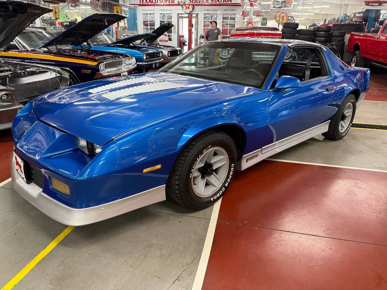 1989 Chevrolet Camaro 1