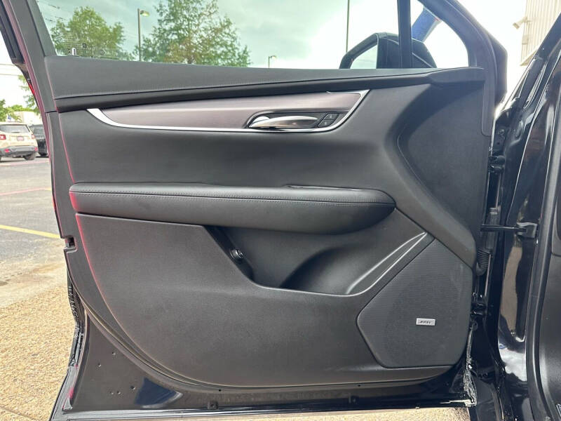 2020 Cadillac XT5 Luxury