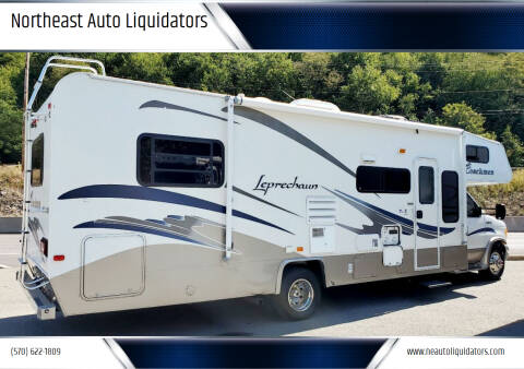 2004 Coachmen Leprechaun 314SS Class C