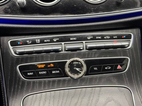 2019 Mercedes-Benz E-Class E 300