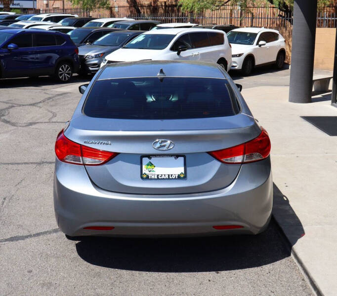 2012 Hyundai Elantra