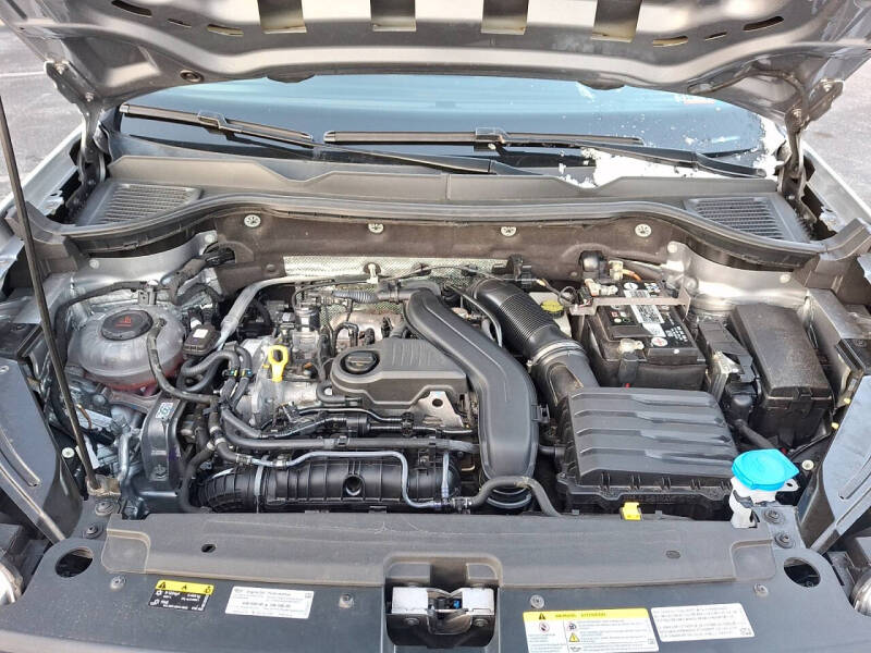 2022 Volkswagen Taos SE 4Motion