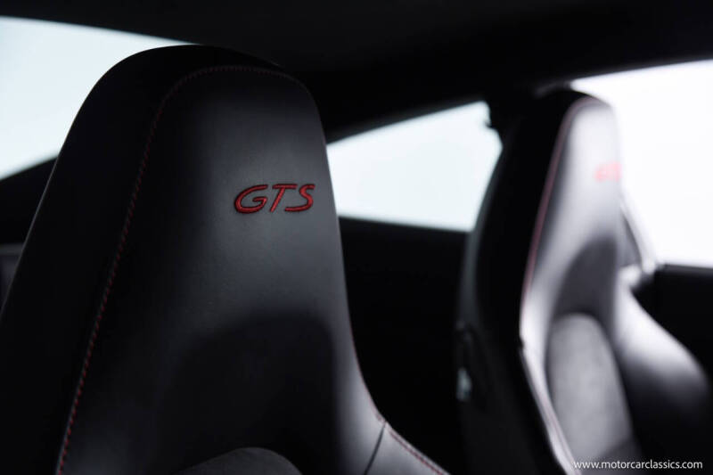 2016 Porsche 911 Carrera GTS