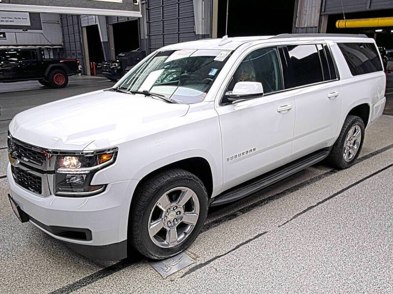 2017 Chevrolet Suburban LS