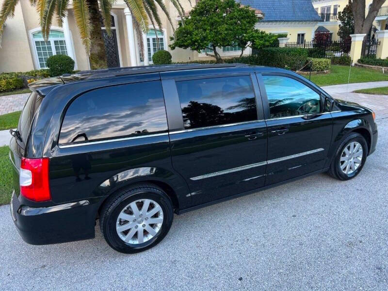 2015 Chrysler Town and Country for sale at B2 AUTO SALES in Pompano Beach, FL