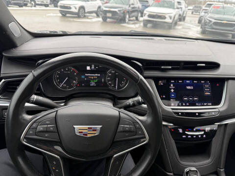2021 Cadillac XT5 Premium Luxury