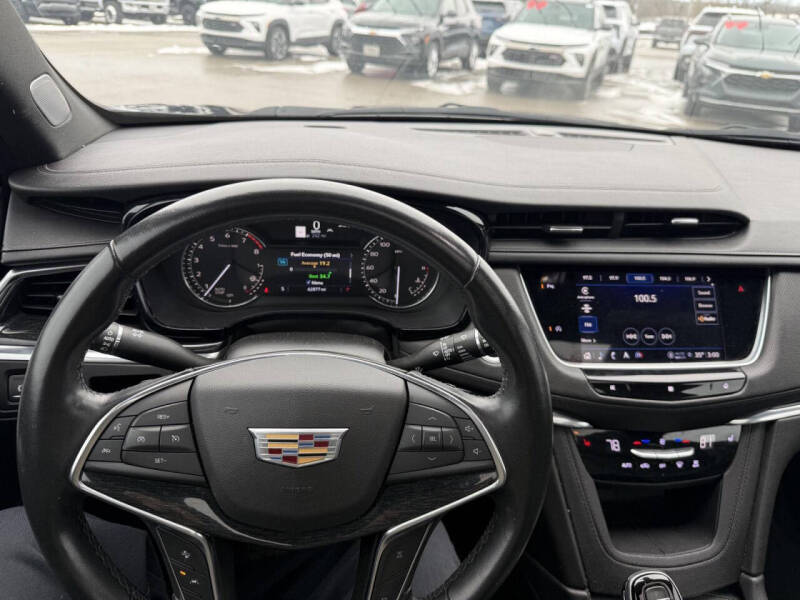 2021 Cadillac XT5 Premium Luxury
