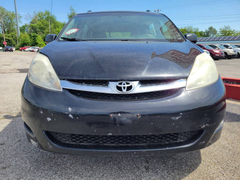 2008 Toyota Sienna
