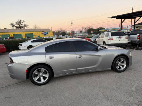 2017 Dodge Charger SXT