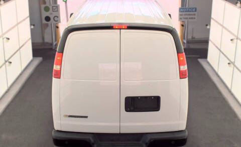 2021 Chevrolet Express 2500