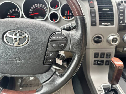 2013 Toyota Sequoia Platinum