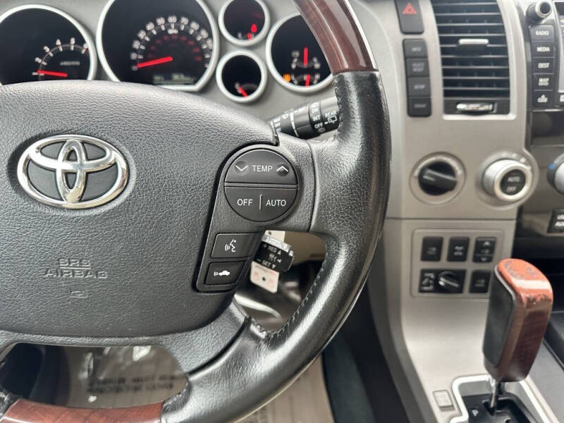 2013 Toyota Sequoia Platinum