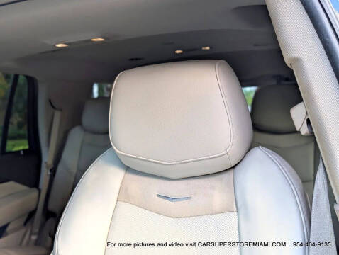 2015 Cadillac Escalade Luxury