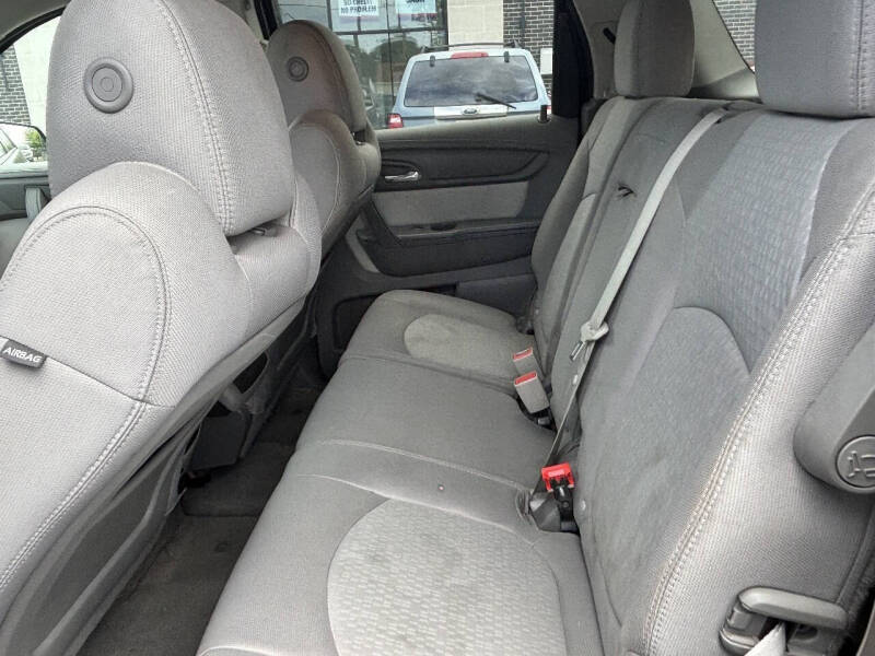 2016 GMC Acadia SLE-1