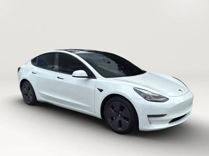 2022 Tesla Model 3 Long Range