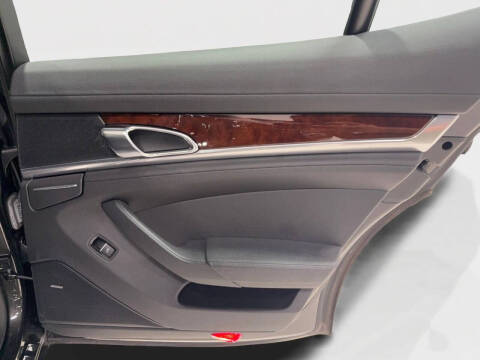 2011 Porsche Panamera