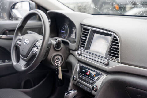 2018 Hyundai Elantra