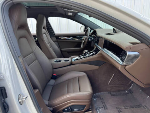 2023 Porsche Panamera 4S E-Hybrid