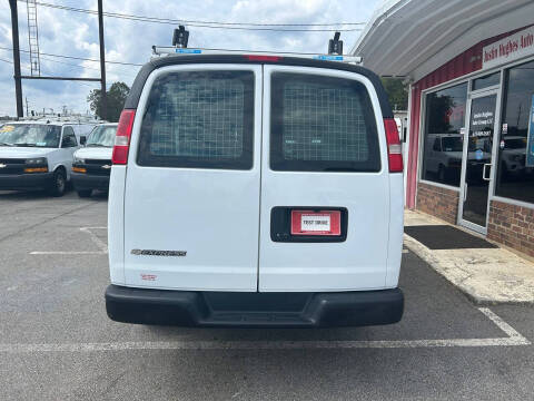 2017 Chevrolet Express 2500