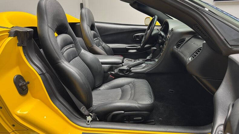 2003 Chevrolet Corvette