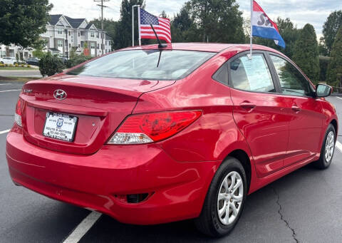 2013 Hyundai Accent GLS