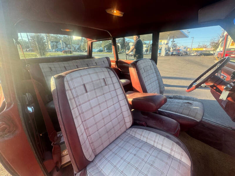 1984 Jeep Waggoner