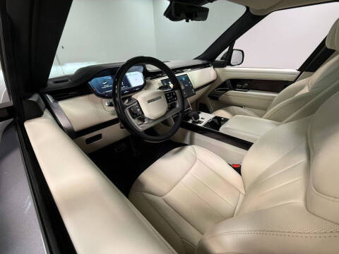 2025 Land Rover Range Rover