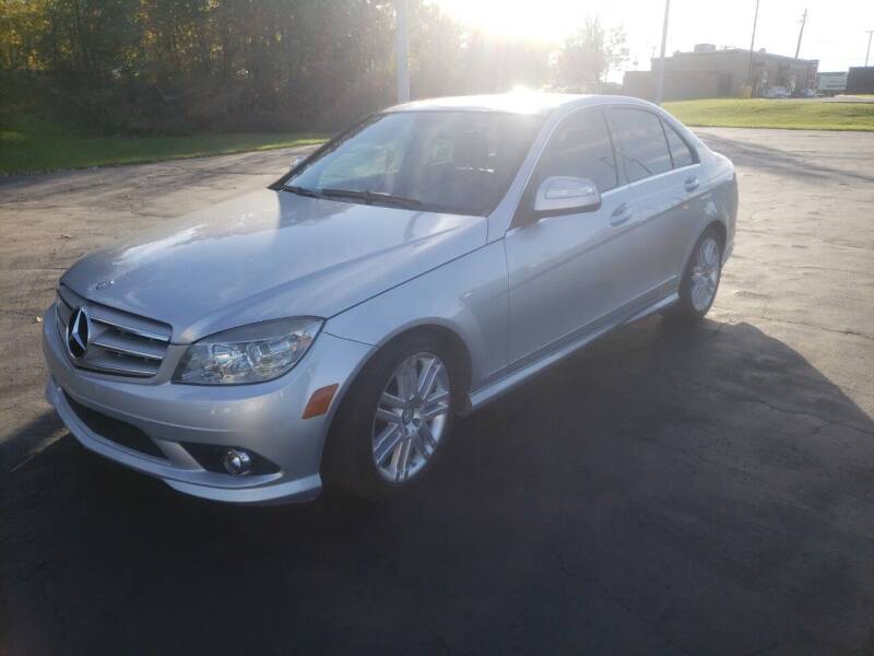 2009 Mercedes-Benz C-Class for sale at STRUTHER'S AUTO MALL in Austintown OH