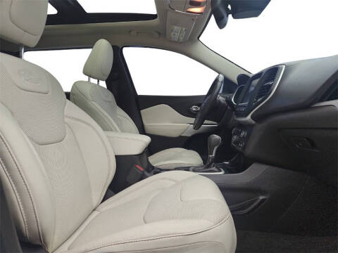 2016 Jeep Cherokee Overland