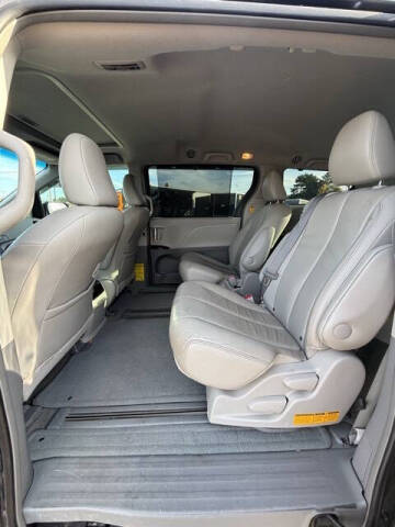 2013 Toyota Sienna