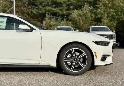 2025 Ford Mustang EcoBoost