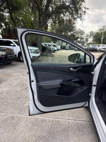 2021 Volkswagen ID.4 Pro S