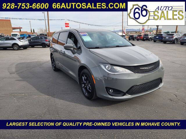 2020 Chrysler Pacifica Touring