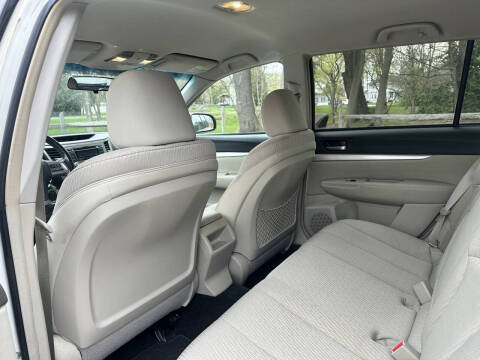 2012 Subaru Outback 2.5i Premium