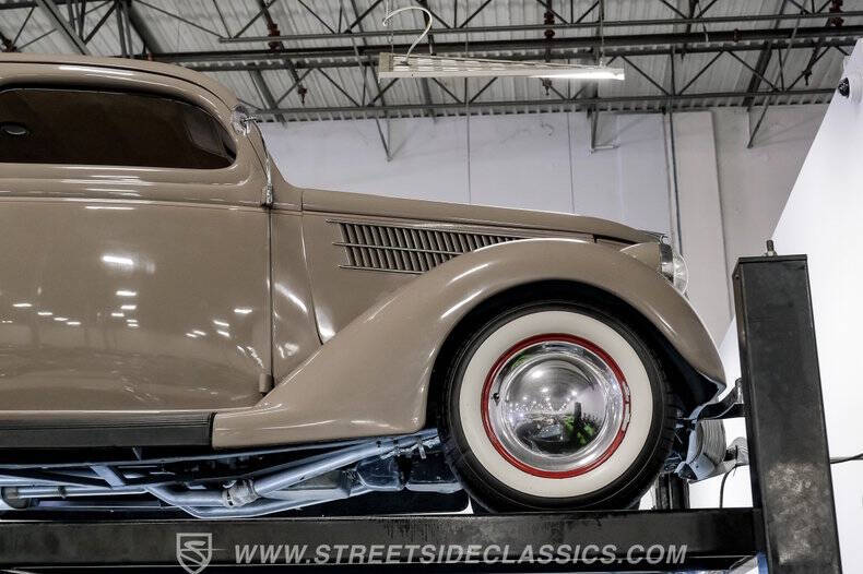 1936 Ford Tudor