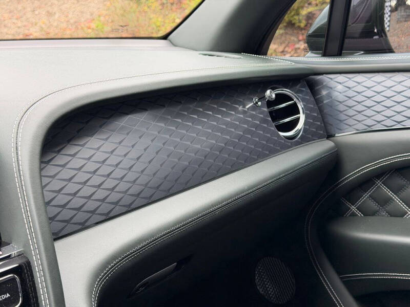 2021 Bentley Bentayga V8