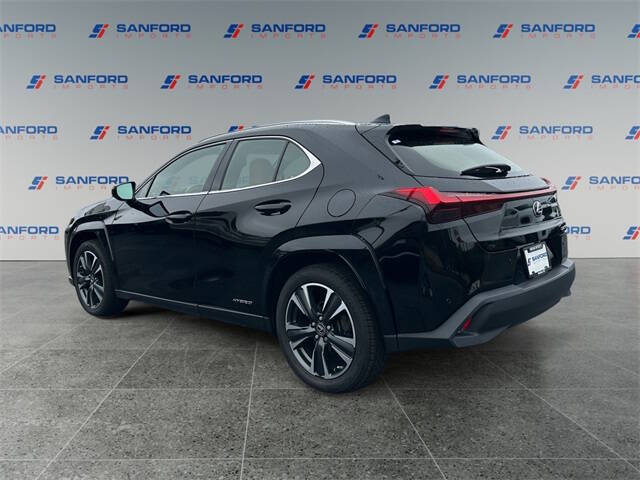 2022 Lexus UX 250h