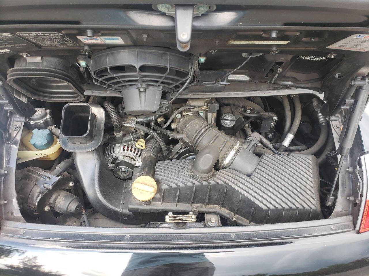 2001 Porsche 911 15