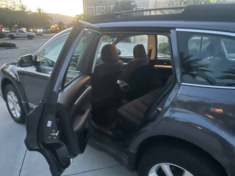 2014 Subaru Outback 2.5i