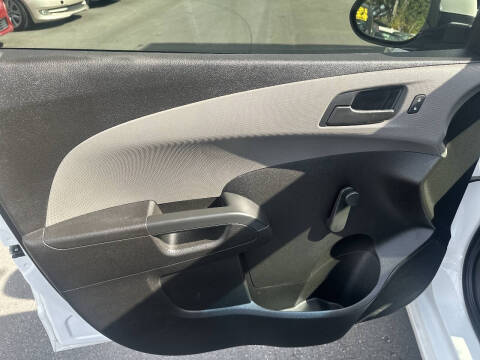 2017 Chevrolet Sonic LT Auto Fleet