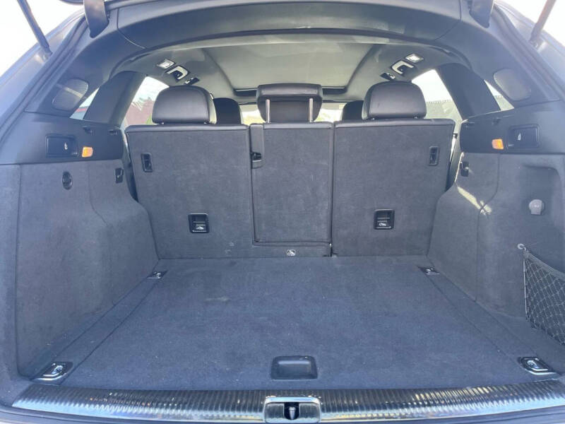 2017 Audi Q5 2.0T quattro Premium Plus